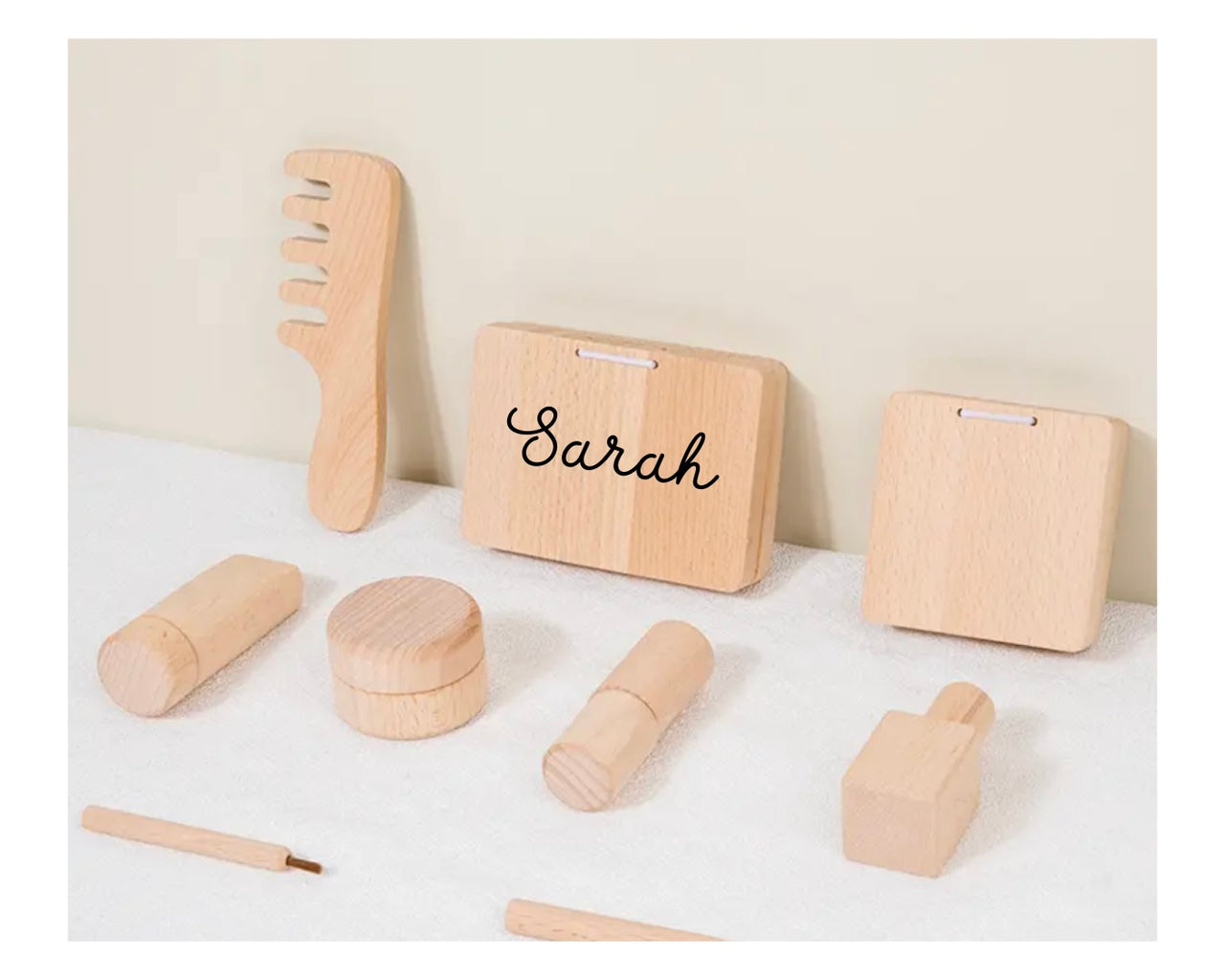 Wooden Make-Up Set